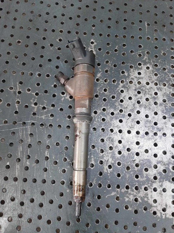 Injector 2.3d fiat ducato iveco daily f1ae0481d euro 4 0445110435