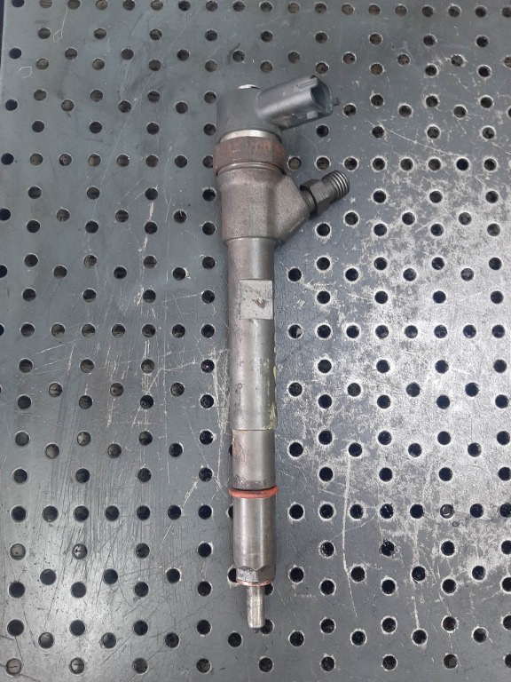 Injector 2.8 crd vm31c jeep cherokee 0445110218