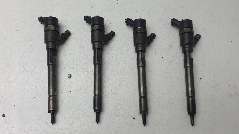 Injector 33800-27800 Hyundai Santa Fe 2.2 CRDI an fab. 2006 - 2012