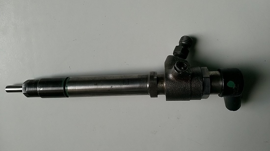 Injector 4H2Q9K546AF LR006495 LR008836 Land Rover 2.7 TD 4X4 / Range Rover LS 2.7 D 4X4