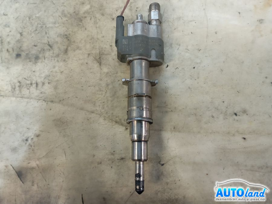 Injector 7589048 3.0 Benzina BMW 5 F10 2010