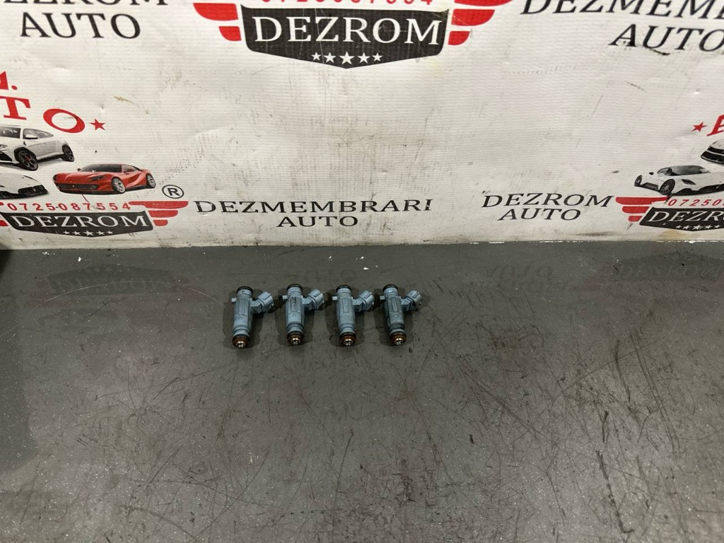Injector 9260930003 Kia Cerato Hatchback (LD) 2.0 143 cai G4GC