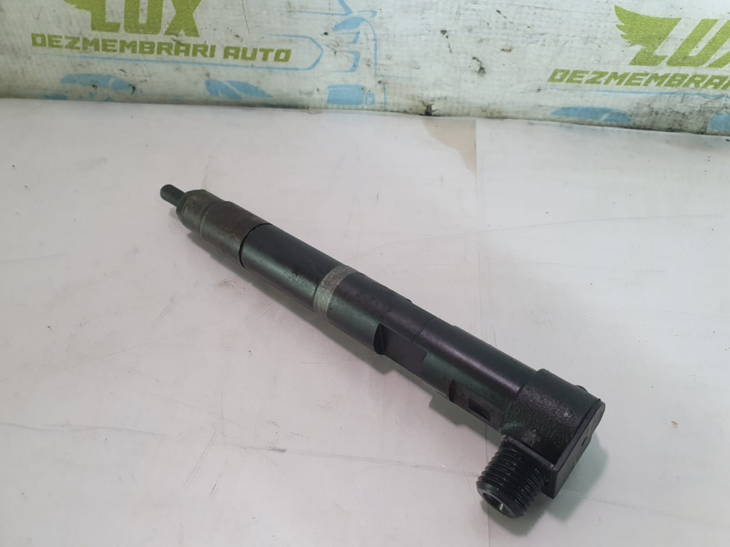 Injector a6510703287 28308779 2.2 cdi om651921 Mercedes-Benz C-Class W205/S205/C205 [2014 - 2018] 2.2 cdi om651921