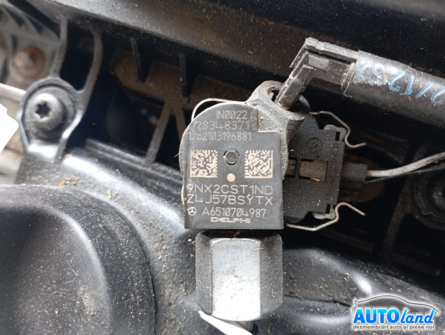 Injector A6510704987 2.2 CDI Euro 5 Mercedes-Benz C-CLASS W204 2007
