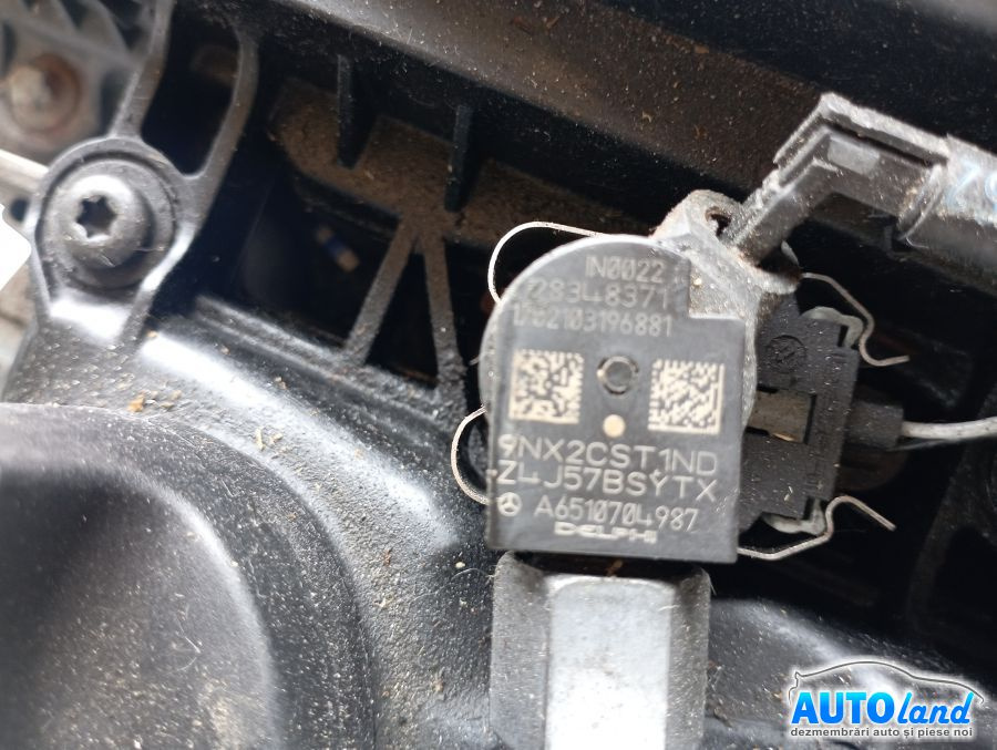 Injector A6510704987 2.2 CDI Euro 5 Mercedes-Benz C-CLASS W204 2007