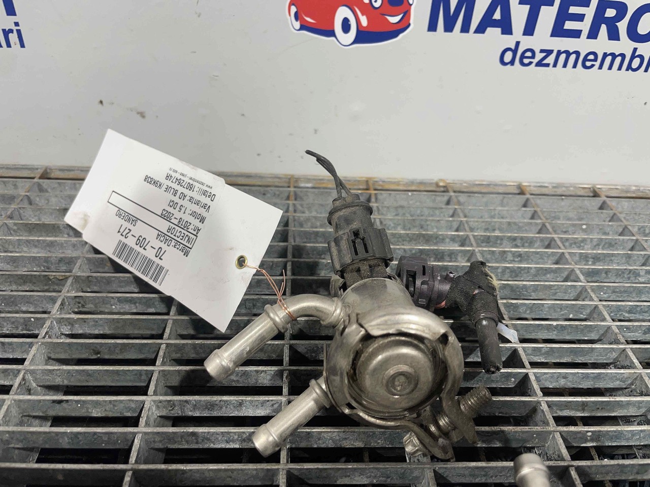 INJECTOR AD BLUE DACIA SANDERO 1.5 DCI - (2018 2023)