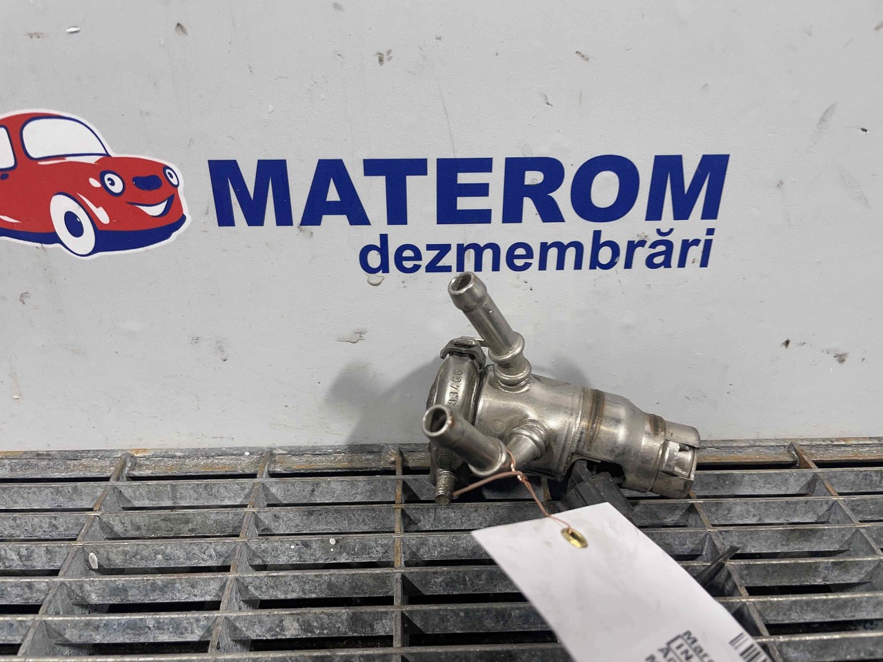 INJECTOR AD BLUE RENAULT MEGANE MEGANE 1.6 DCI - (2019 None)