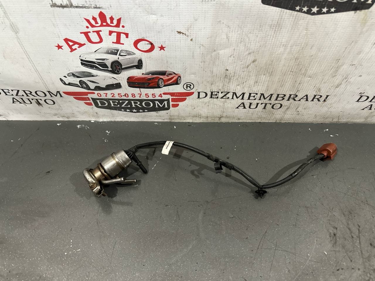 Injector AdBlue 04L131113P Skoda Karoq SUV (NU7) 2.0 TDI 4x4 190 cai DFHA
