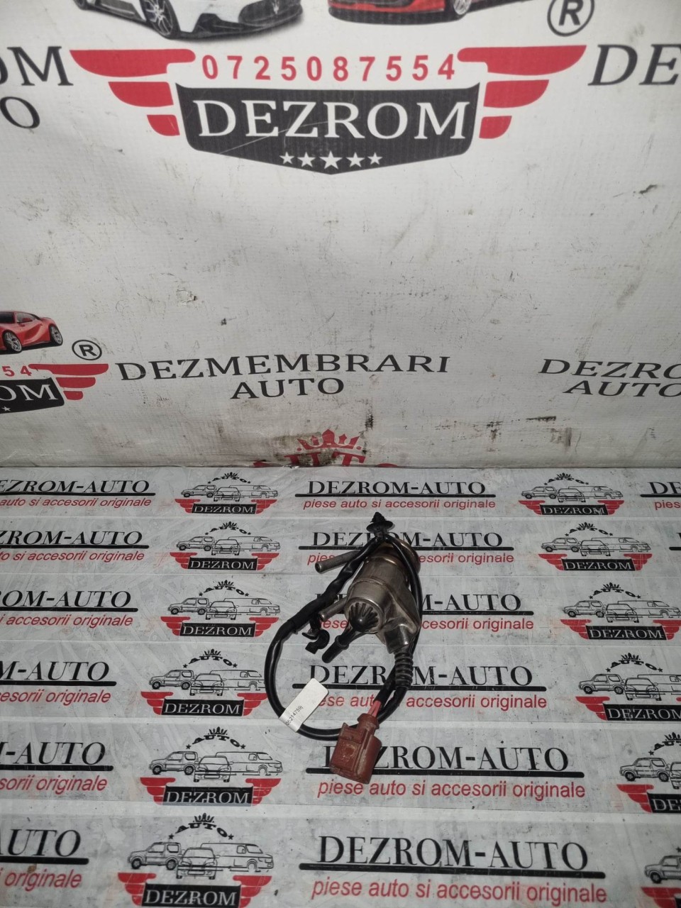 Injector AdBlue Audi A3 8V 2.0 TDI 143cp cod piesa : 04L131113P