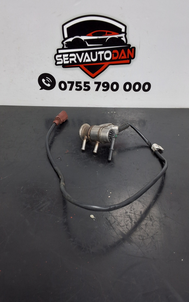 INJECTOR ADBLUE Audi A4 (2015-2019) [8W2, B9] 2.0 Motorina 2016, 04L131113S