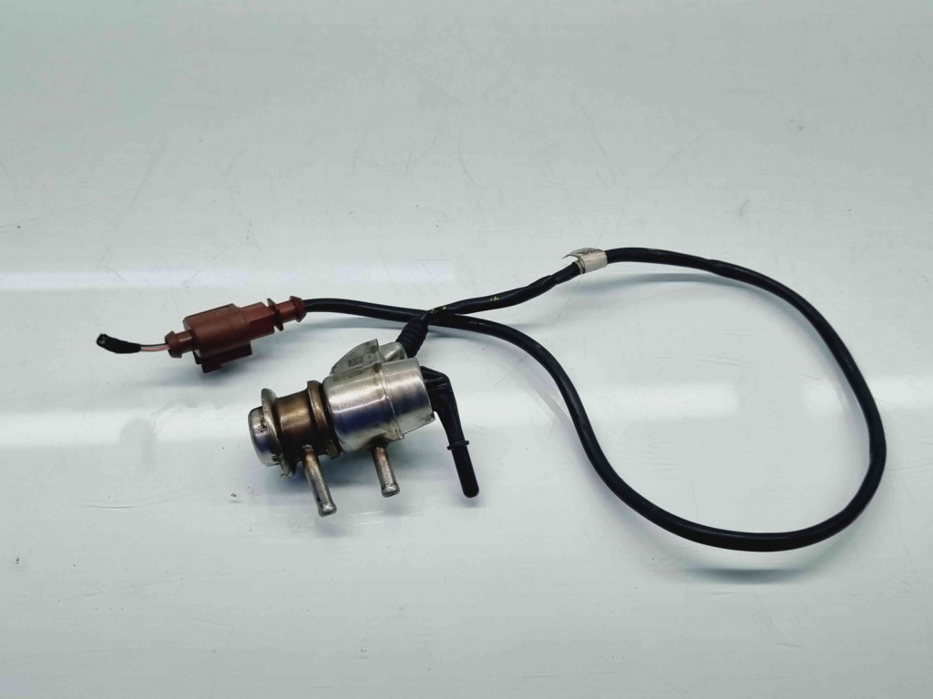 Injector Adblue Audi A4 (8K2, B8.5) Facelift [Fabr 2008-2015] 04L131113S 0444025048 2.0 TDI CNHC 120KW / 163CP 2.0 TDI CNHC 120KW / 163CP
