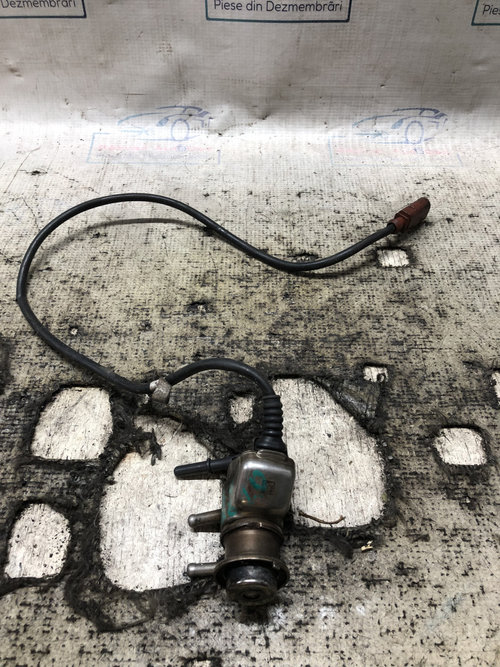 INJECTOR ADBLUE Audi A4 B8 2.0 2012, 04L131114J