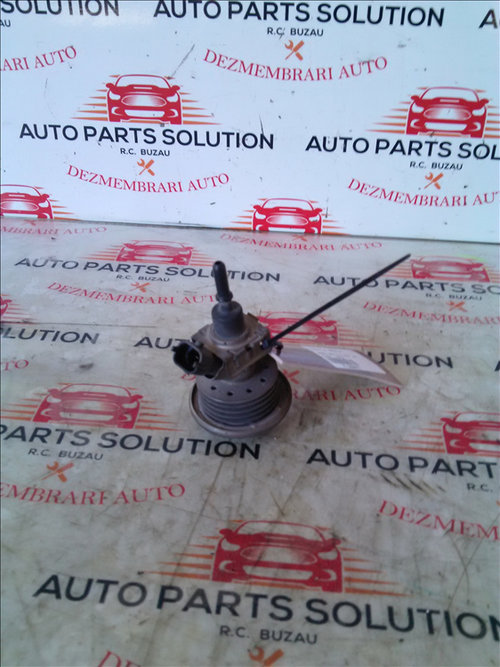 Injector ADblue AUDI Q5 2.0 TDI an fabr. 2012