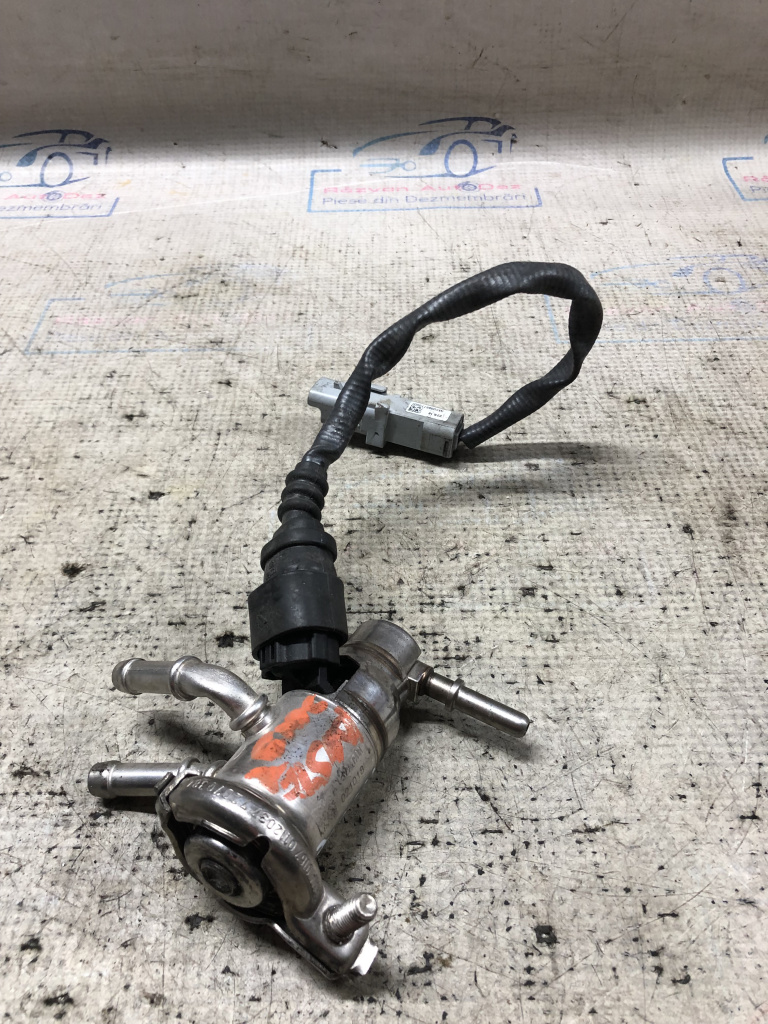 INJECTOR ADBLUE Dacia Duster 1.5 Motorina 2015, 208995377R