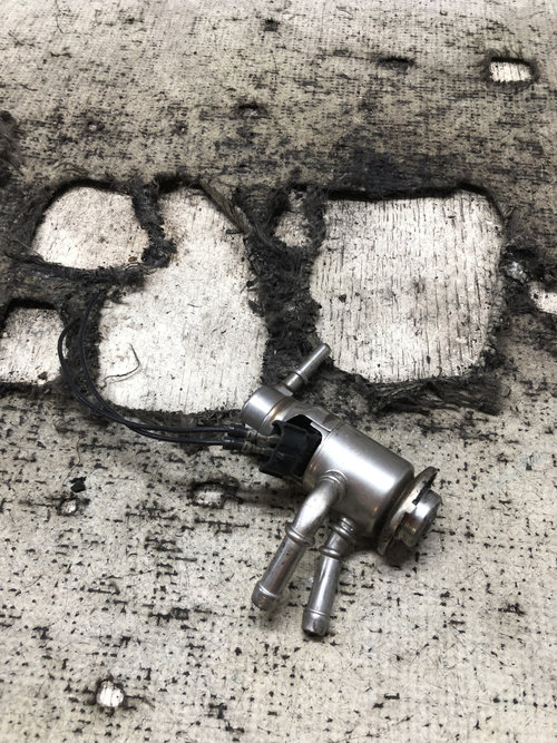 INJECTOR ADBLUE Dacia Duster 1.5 Motorina 2019, 208995377R