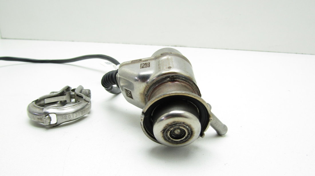 Injector AdBlue Original Audi A4 8K / A5 8T / A6 4G / Q5 8R - Cod: 04L131113J