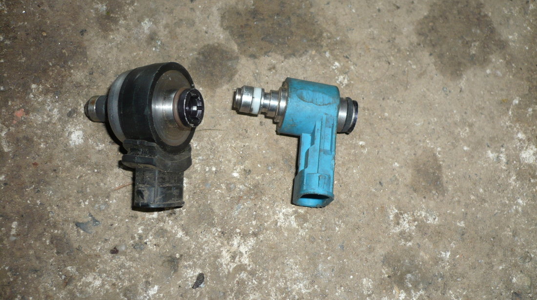 Injector aer/benzina (albastru) original Aprilia SR Di-Tech (mot Piaggio) - Gilera Runner Purejet -