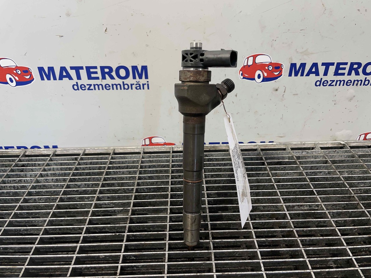 INJECTOR AUDI A3 1.6 TDI - (2012 2016)