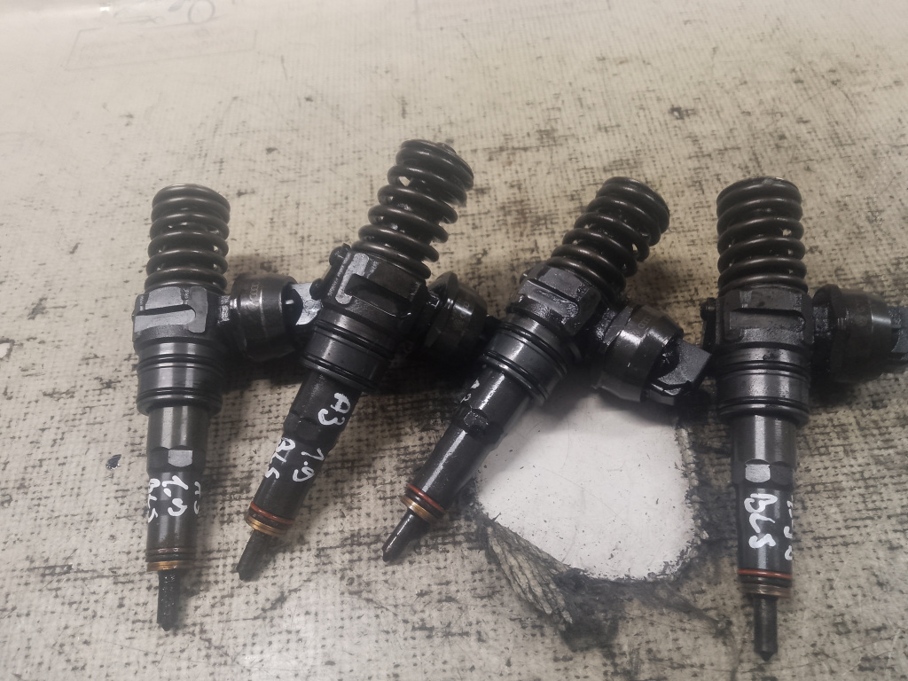 Injector Audi A3 1.9 Motorina 2008, 038130073BN