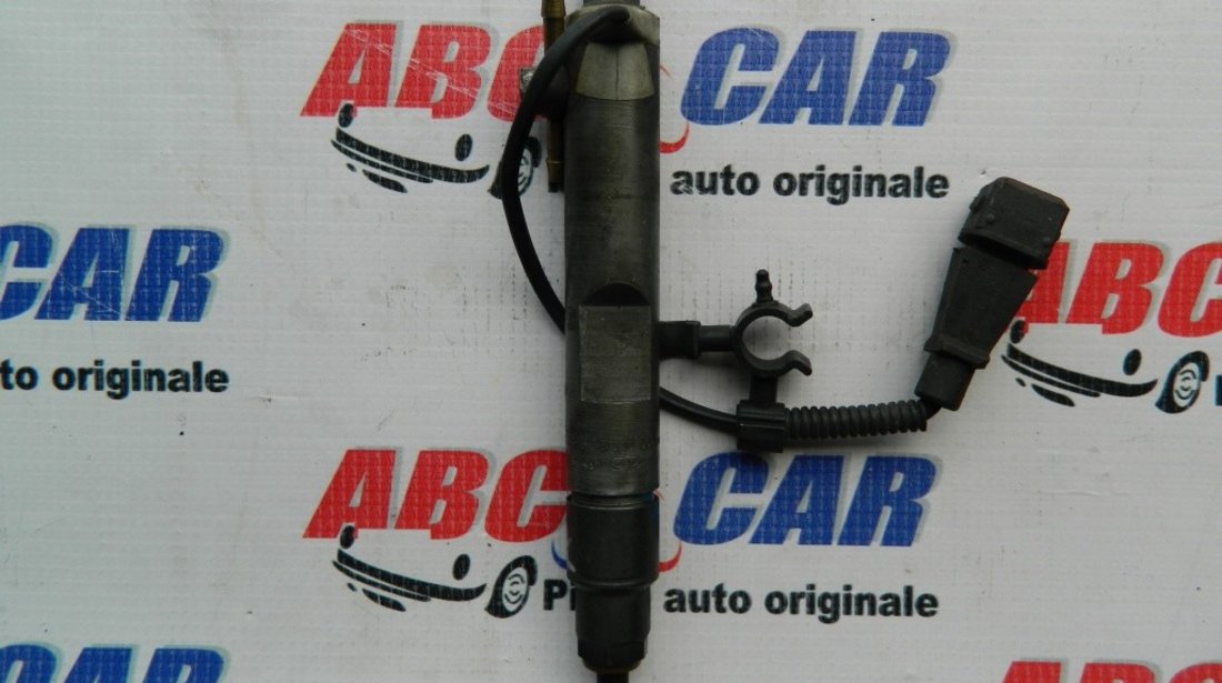 Injector Audi A3 8L 1.9 TDI cod: 038130202B model 2002