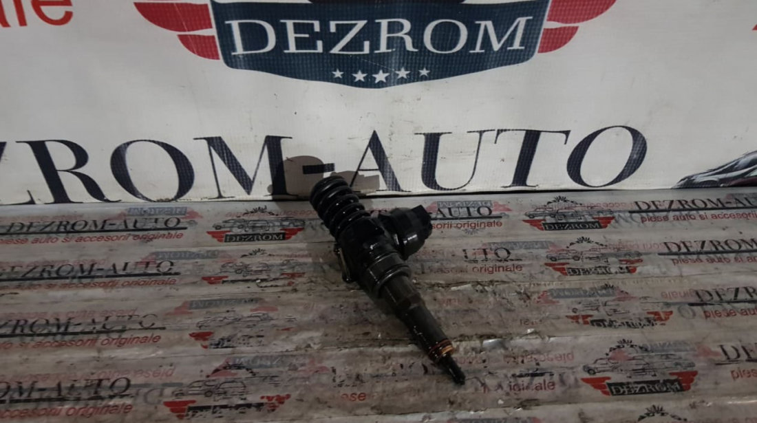 Injector Audi A3 8P 1.9 TDi 105cp BLS cod piesa : 038130073BN