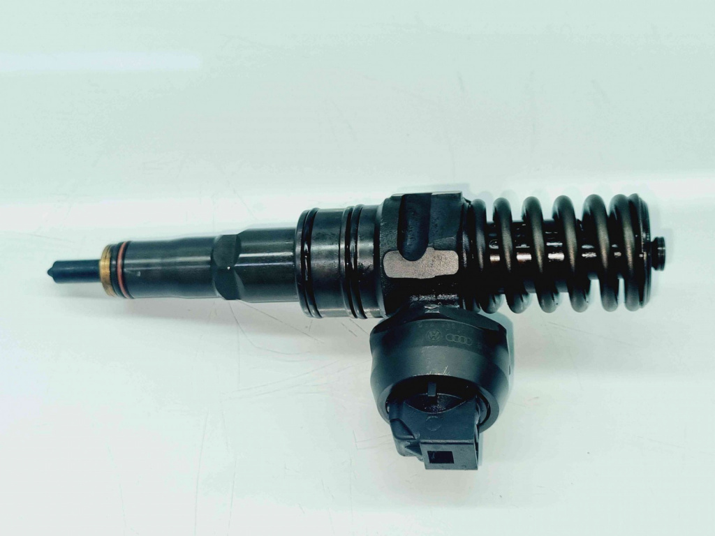 Injector Audi A3 Sportback (8PA) [Fabr 2004-2013] 038130073AG 0414720215 1.9 TDI BLS 77KW / 105CP 1.9 TDI BLS 77KW / 105CP