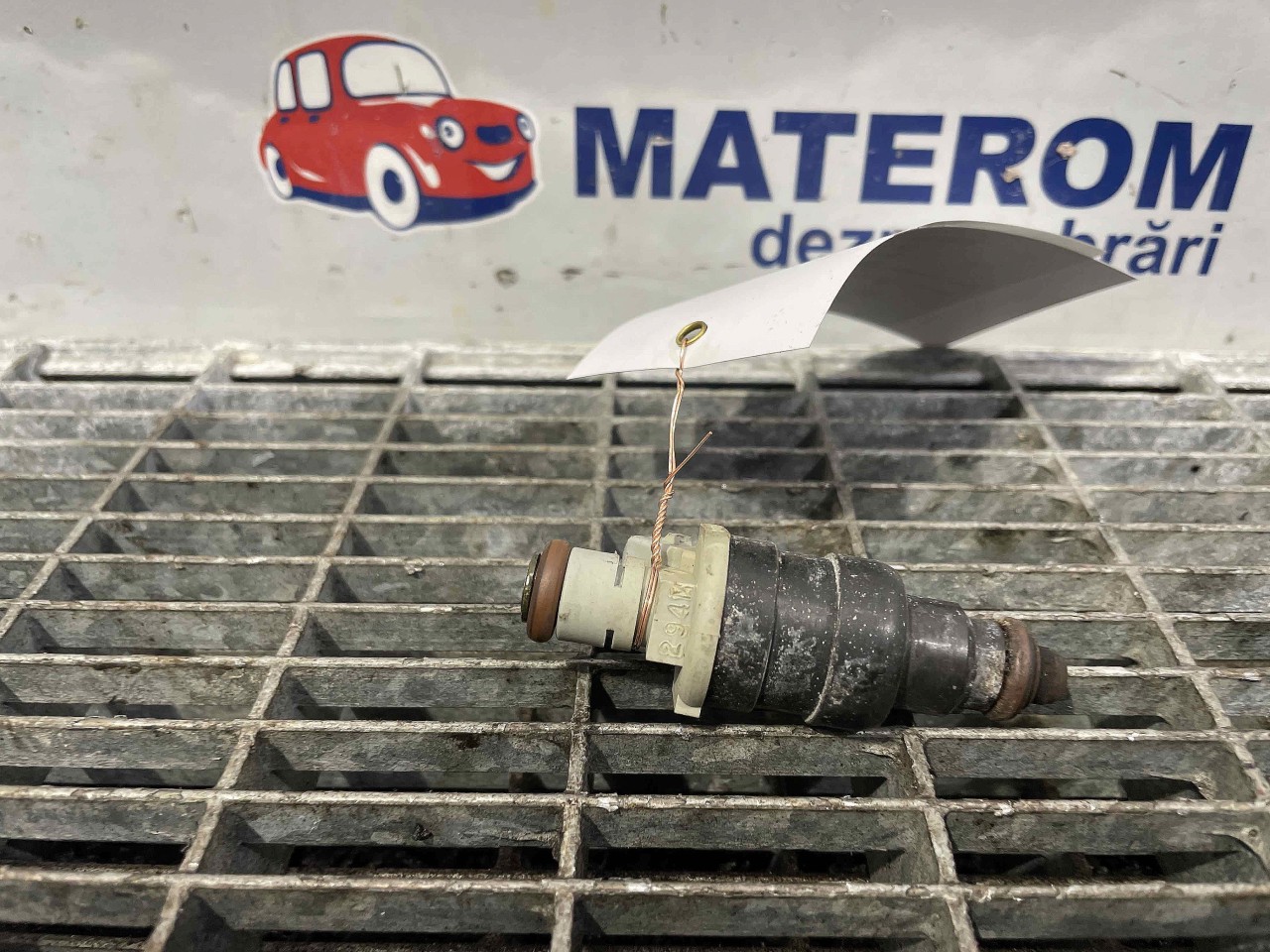 INJECTOR AUDI A4 1.6 INJ - (1994 1998)
