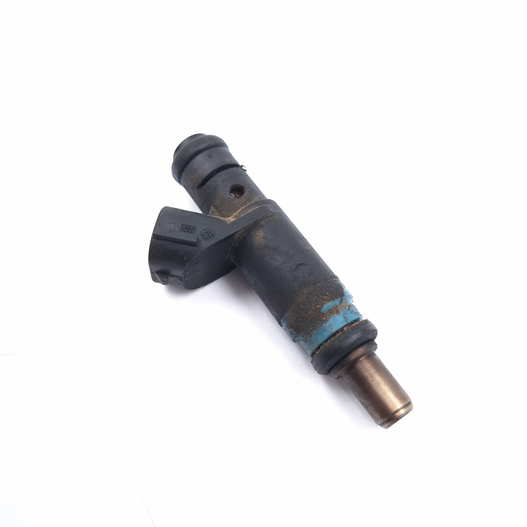 Injector Audi A4 B6 (8E) 2000-2004 2.0 Alt Benzina Benzina 06B133551K, 1192A00700, 06B 133 551 K, 06B133551 Siemens