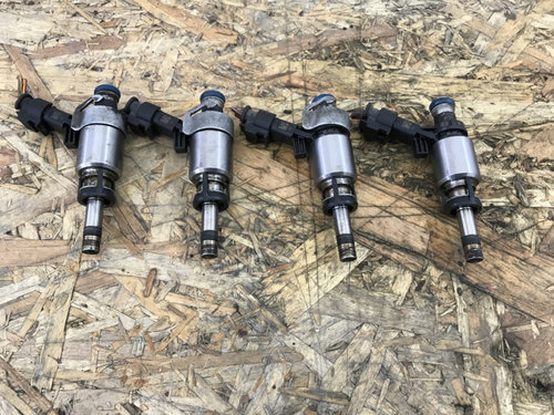 Injector Audi A5 2.0TFSI 211cp sedan 2010 (06H906036G)