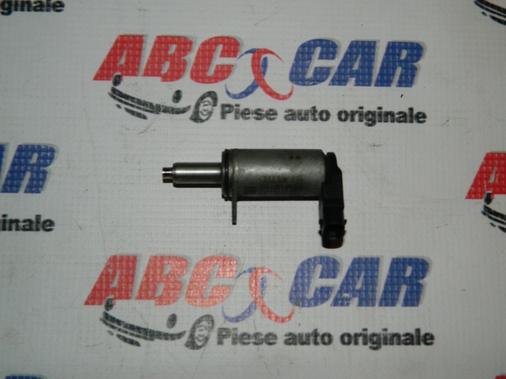 Injector Audi Q5 8R 2.0 TFSI cod: 06H103697A model 2012
