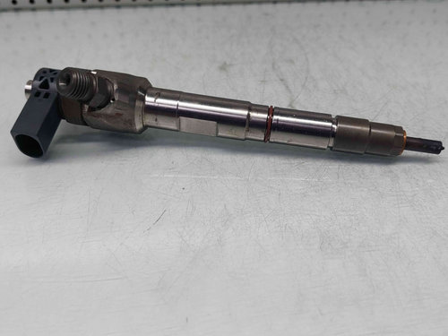 Injector Audi Q5 (8RB) Facelift [ Fabr 2008-2016] 04L130277AE 2.0 TDI CNHA 140KW / 190CP 2.0 TDI CNH...