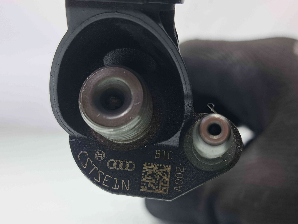 Injector Audi Q7 (4MB) [ Fabr 2015-prezent] 059130277ED 0445117067 3.0 TDI CRTC 200KW / 272CP 3.0 TDI CRTC 200KW / 272CP