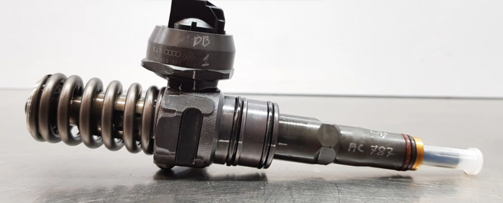 Injector BA (litere mari) 038130073ag Seat Ibiza 3 6L [2002 - 2006]