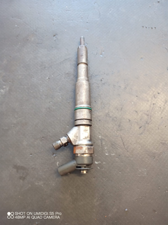 Injector Bmw 3 (E46) 2.0 D - COD 7788609