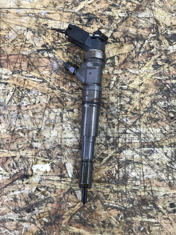 Injector BMW 525 d E61 E60 combi 2009 (7794435)