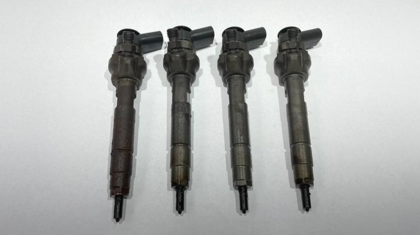 Injector BMW Seria 1 (2010-2015) [F20] 2.0 d n47d20c 7798446