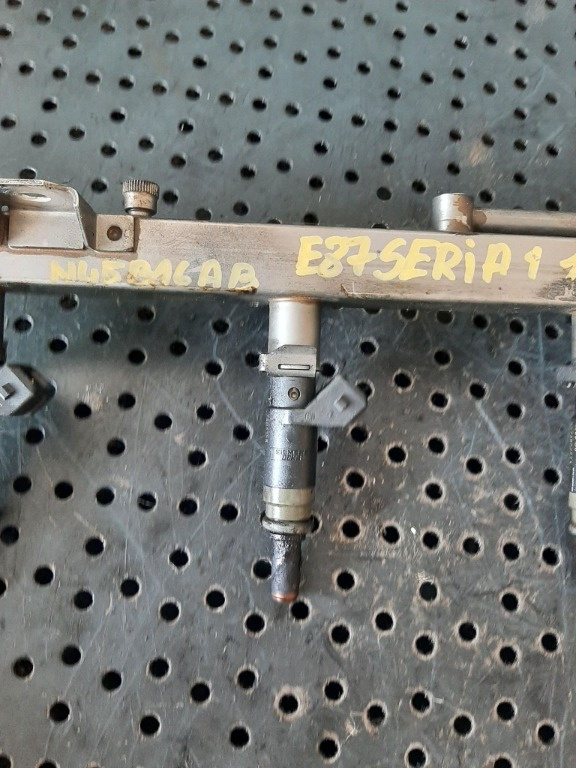Injector bmw seria 1 e81 e87 1.6 b n45b16ab 7506158