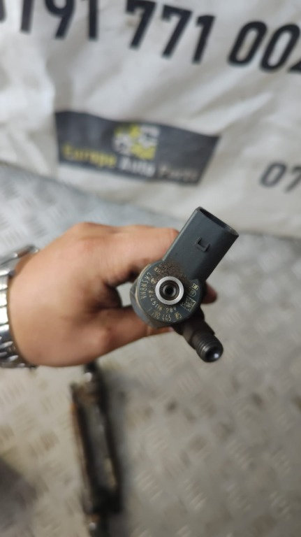 Injector BMW seria 1 E87 E81 2.0 D cod motor N47-D20C ,transmisie manuala,an 2010 cod 0445110289 / 7...
