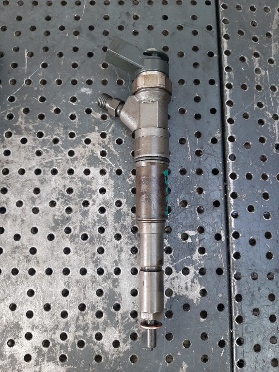 Injector bmw seria 3 e46 2.0 d 204d4 0445110131