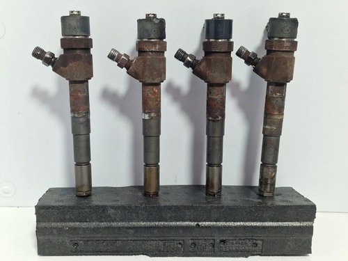 Injector Bosch Fiat Doblo 2 facelift 2015-2019 1.6 CDTI; 1.6 CRD; 1.6 D Multijet; 1.6 Multijet; 1.6 ...
