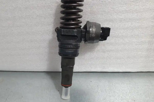 Injector CD (litere mari) 038130073BA Volkswagen VW Polo 4 9N [2001 - 2005]