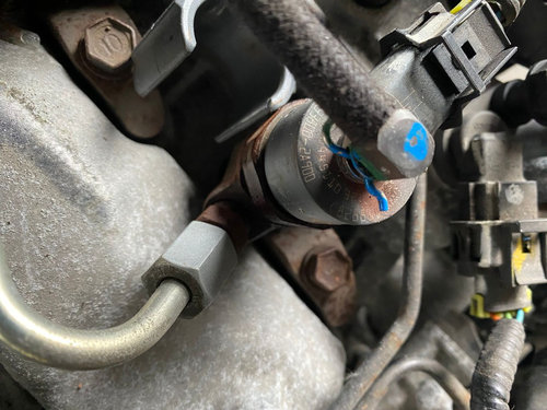 Injector Ceed 1.6 CRDI an 2013 2014 2015 2016 cod 445110320