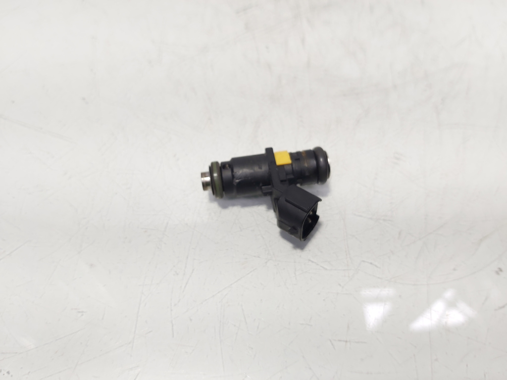 Injector, cod 036906031AG, Skoda Fabia 2 (5J, 542), 1.4 benz, BXW (idi:644425)