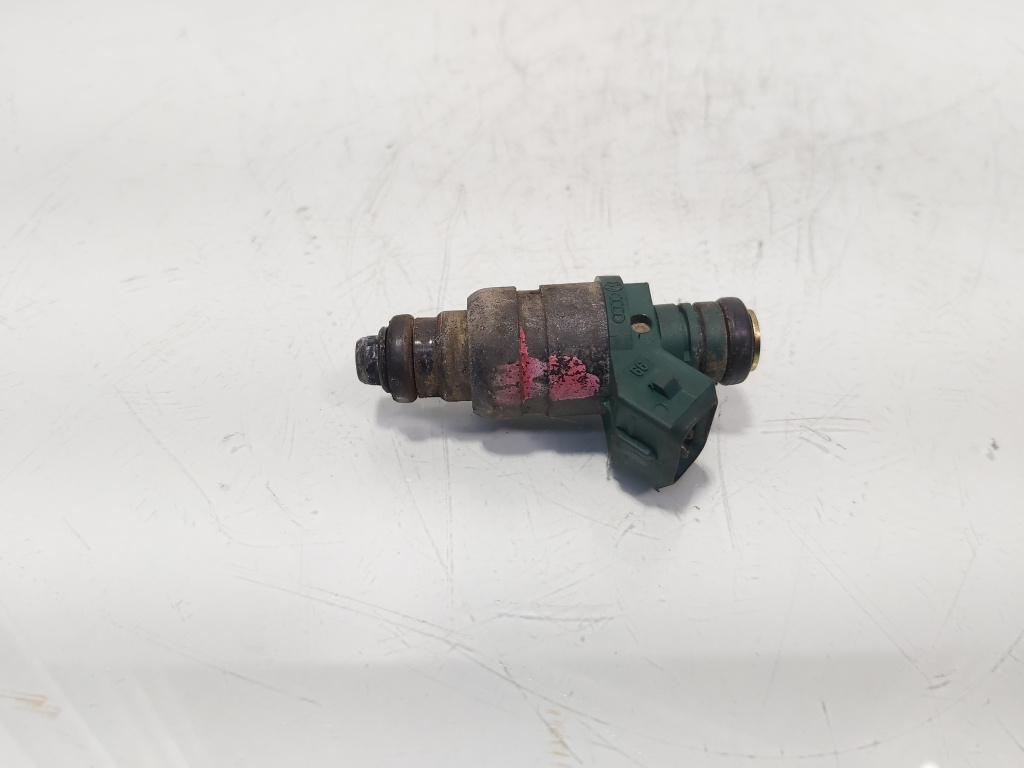 Injector, cod 037906031AA, Vw Golf 4 (1J1) 1.6 benz, AEH (id:705572)