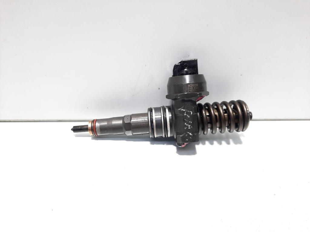 Injector, cod 038130073BQ, Vw Passat (3C2) 2.0 TDI (id:497704)