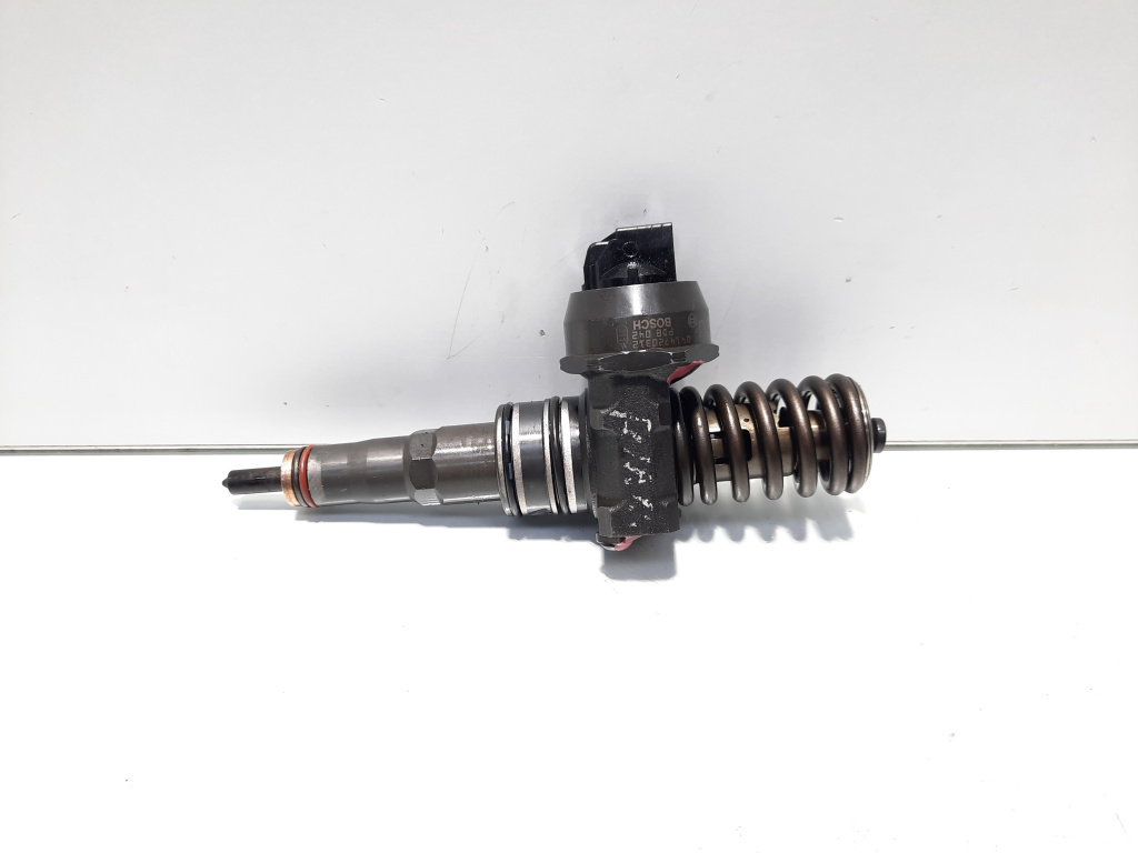 Injector, cod 038130073BQ, Vw Passat (3C2) 2.0 TDI (id:497701)