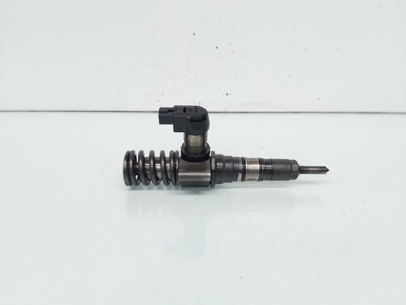 Injector, cod 03G130073S, Vw Passat Variant (3C5) 2.0 TDI, BKP (id:662366)