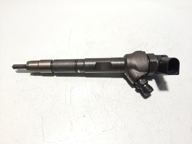 Injector, cod 03L130277J, 0445110369, VW Passat (362), 2.0 TDI, CFF (id:507582)
