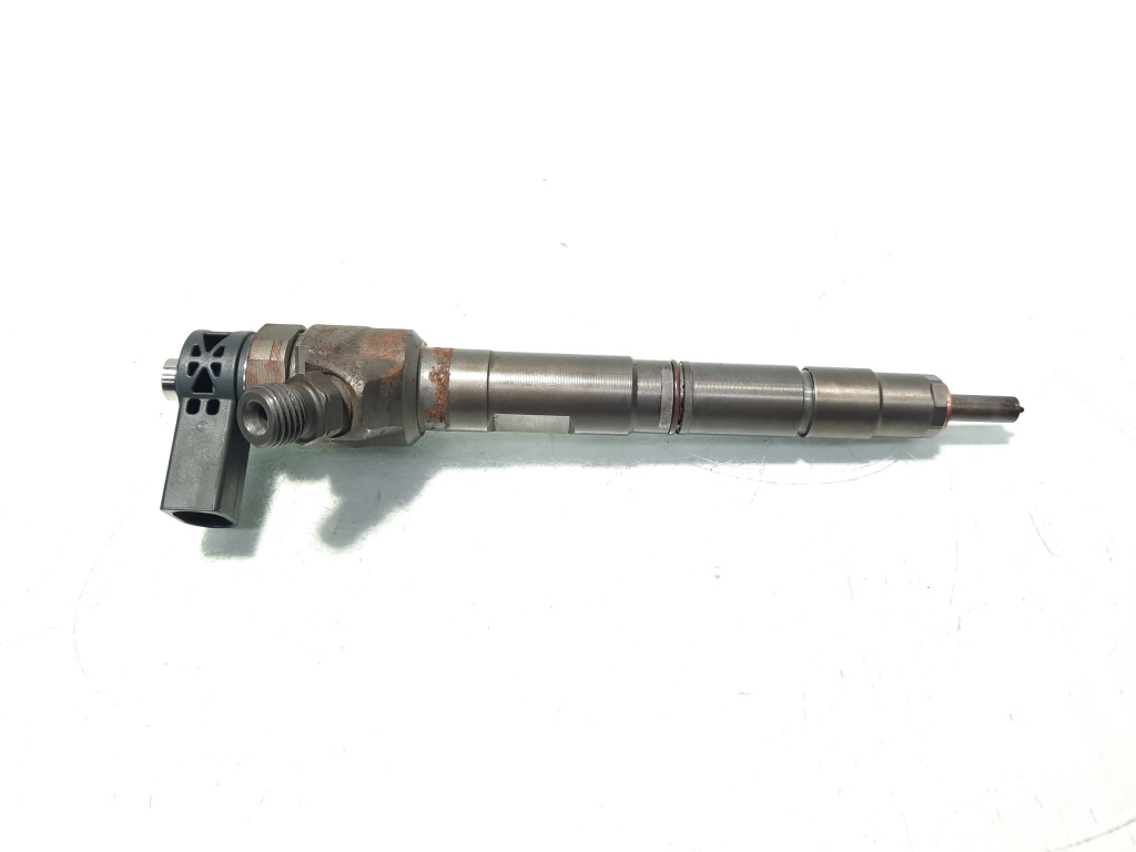 Injector, cod 03L130277J, 0445110369, VW Passat (362), 2.0 TDI, CFF (id:570472)