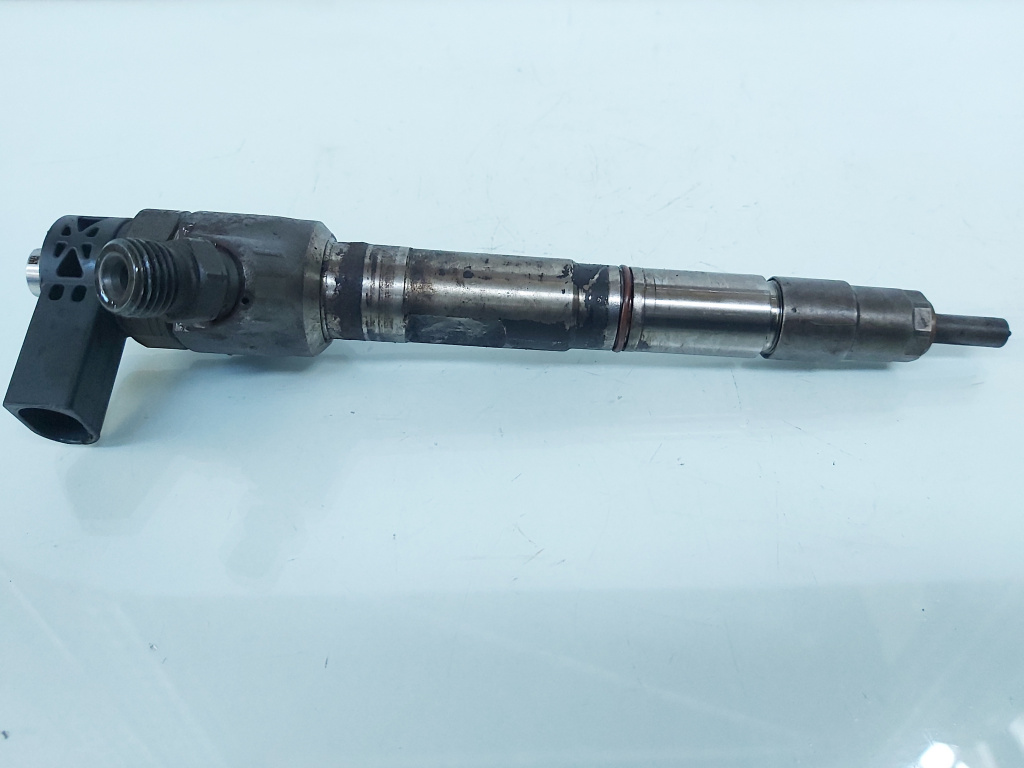 Injector, cod 04L130277AC, 0445110469, VW Passat (3G2), 2.0 TDI, DFG (id:662400)